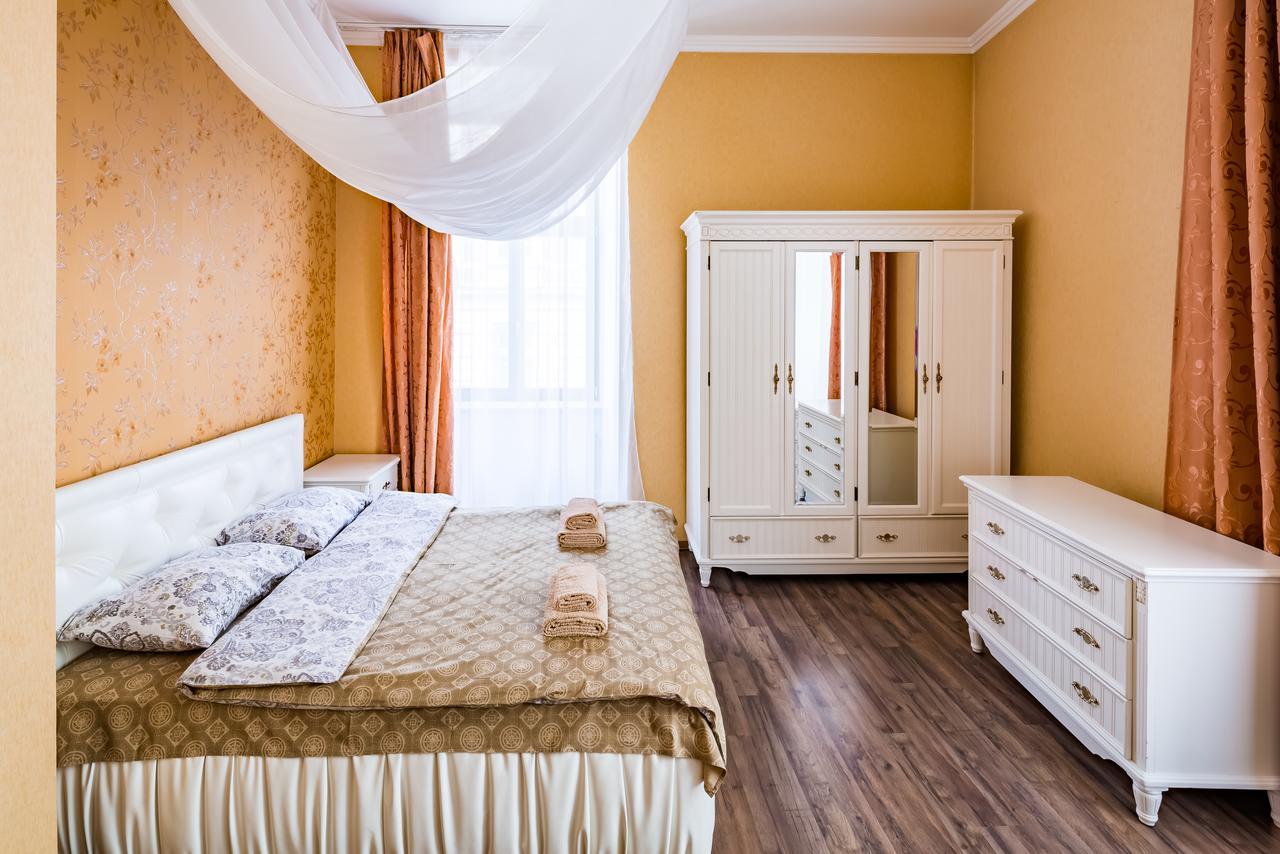 2 Virmens'Ka Apartment Lviv Extérieur photo